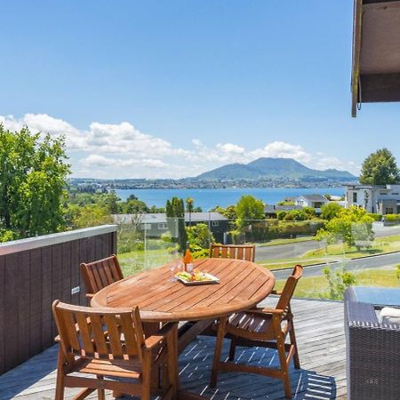 Acacia Sunrise - Taupo Villa Dış mekan fotoğraf