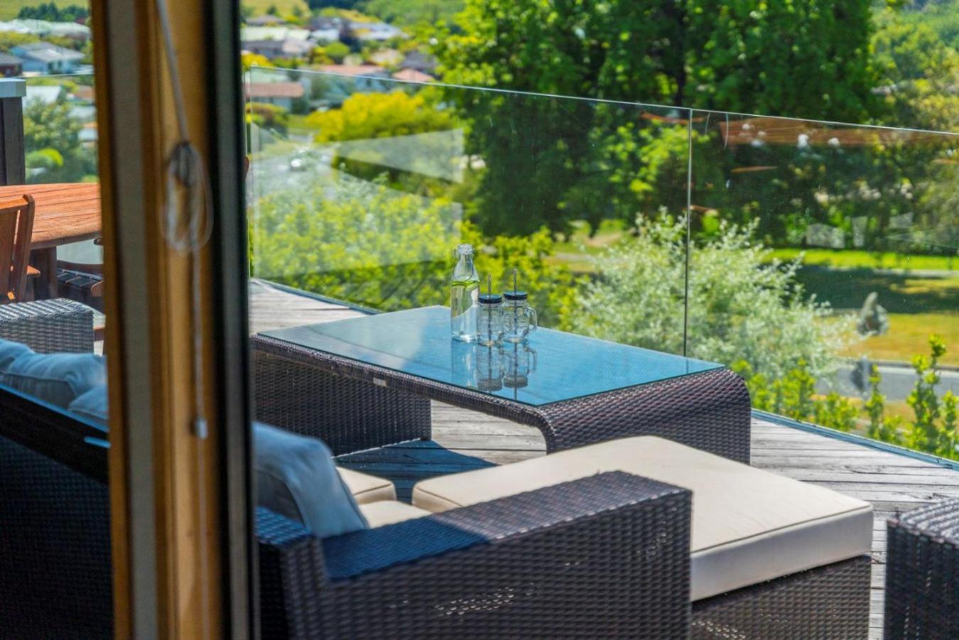 Acacia Sunrise - Taupo Villa Dış mekan fotoğraf